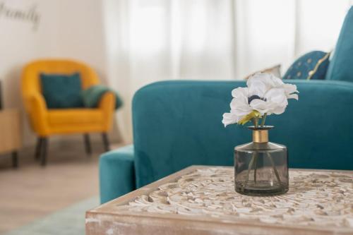Family Friendly Azorean Apartment — 4-Star Luxury Hotel in Ponta Delgada, Portugal