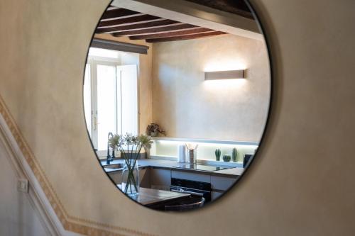 Angolo sui tetti a Pietrasanta — 4-Star Luxury Hotel in Pietrasanta, Italy