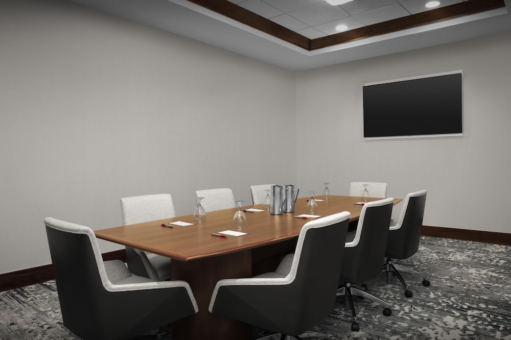 Hilton Garden Inn Oklahoma City Bricktown - photo 37