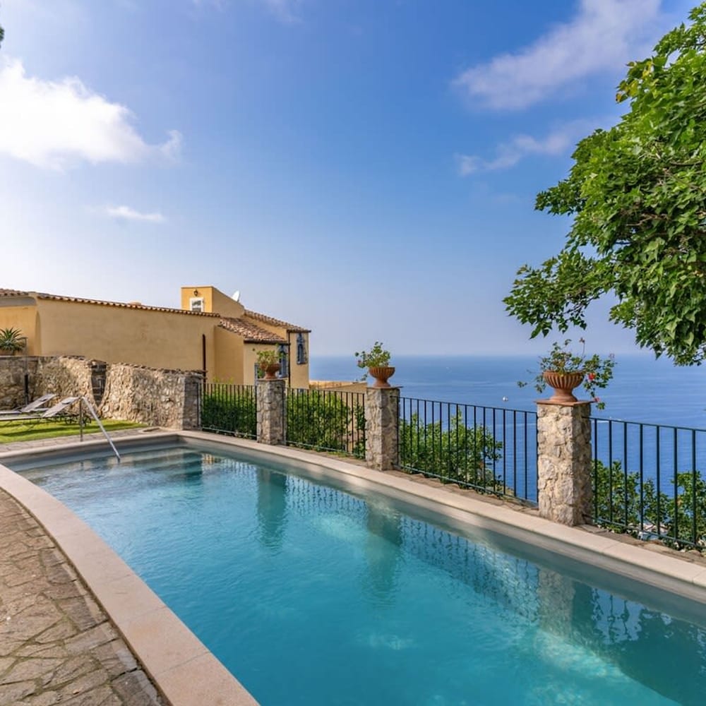 Villa Murat Historic Residence with Heated Pool And Concierge by Feeling Italy — 4-Star Luxury Hotel in Massa Lubrense, Italy
