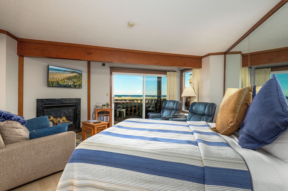 Little Creek Cove Beachfront Resort - photo 25