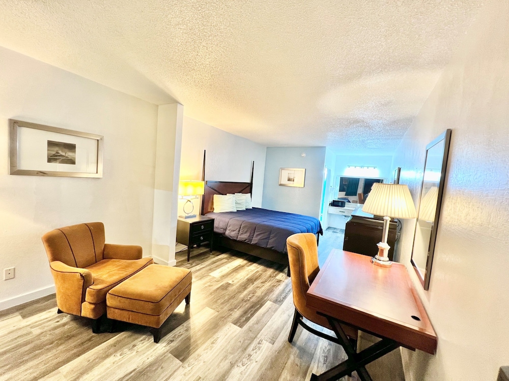 Bayou Inn & Suites - photo 10