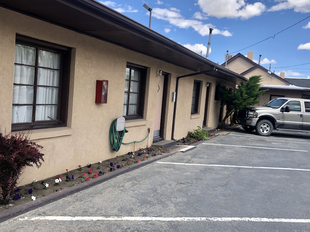 Cody Motel - photo 21