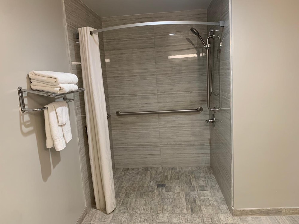 Buena Park Inn - photo 32
