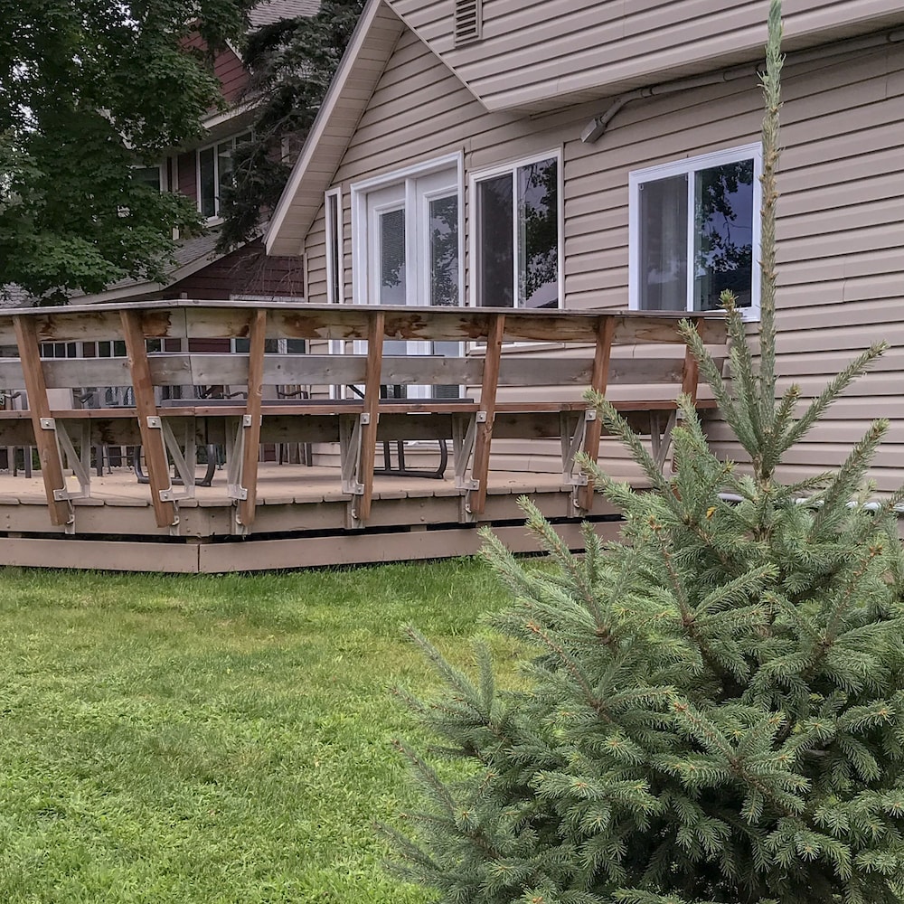 Hollys Resort - photo 11