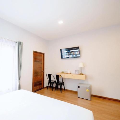 Intha Resort in Ratchaburi, Thailand