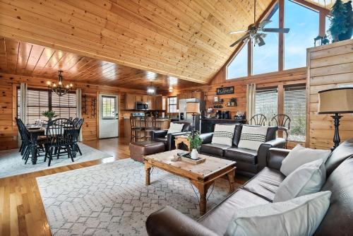 Kate's Cabin 3 min to Dollywood Cabin with Hot tub Game Room and Resort Pool - photo 46