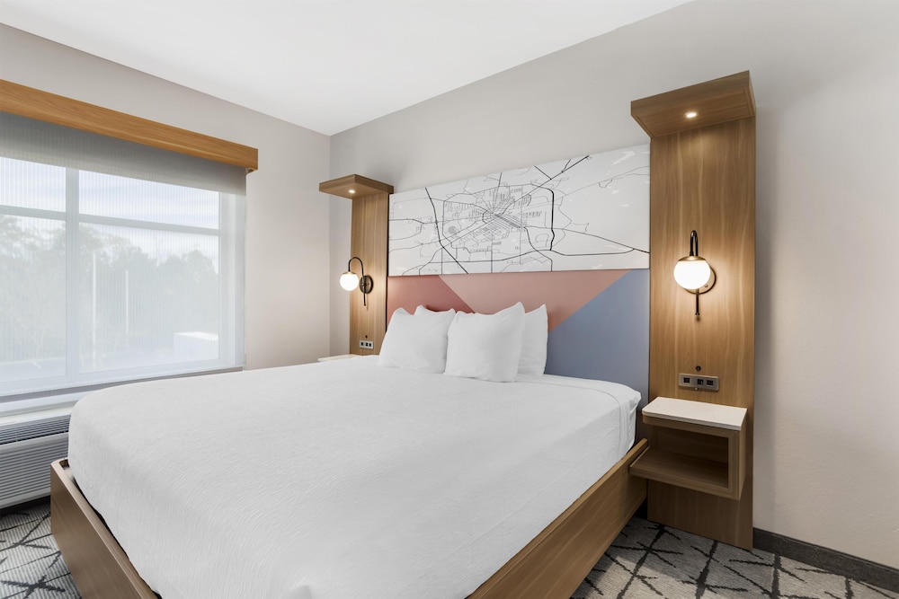 Best Western Plus Rose City Conference Center Inn in Thomasville, United States