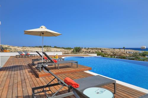 Sea Pearl Beachfront Villas Breeze