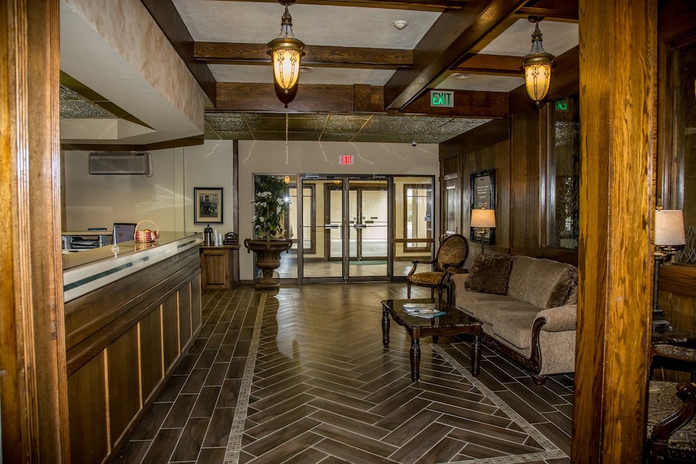 Baymont by Wyndham Fargo - photo 2