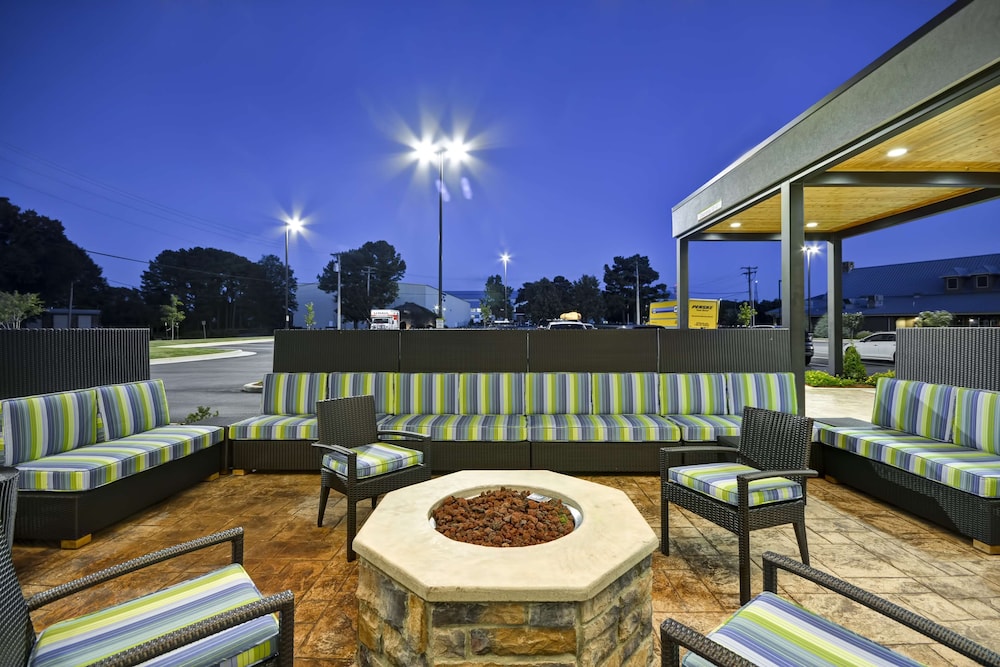 Home2 Suites by Hilton Decatur Ingalls Harbor - photo 40
