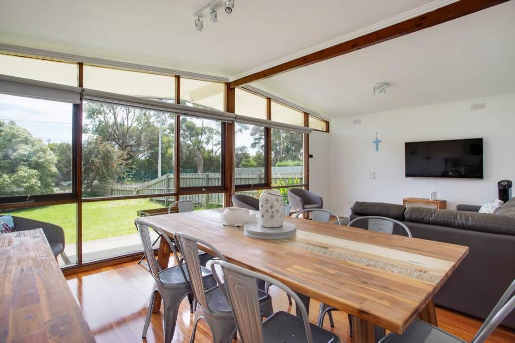 Beach Days Family Escape Dromana in Dromana, Australia