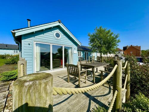 Blue Anchor House Part of the The Bay Filey Holiday Village with pool gym and direct beach access pub restaurant tennis and meadows walks