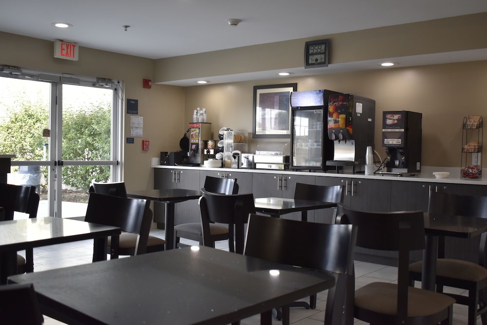 Mainstay Suites Knoxville Airport - photo 53