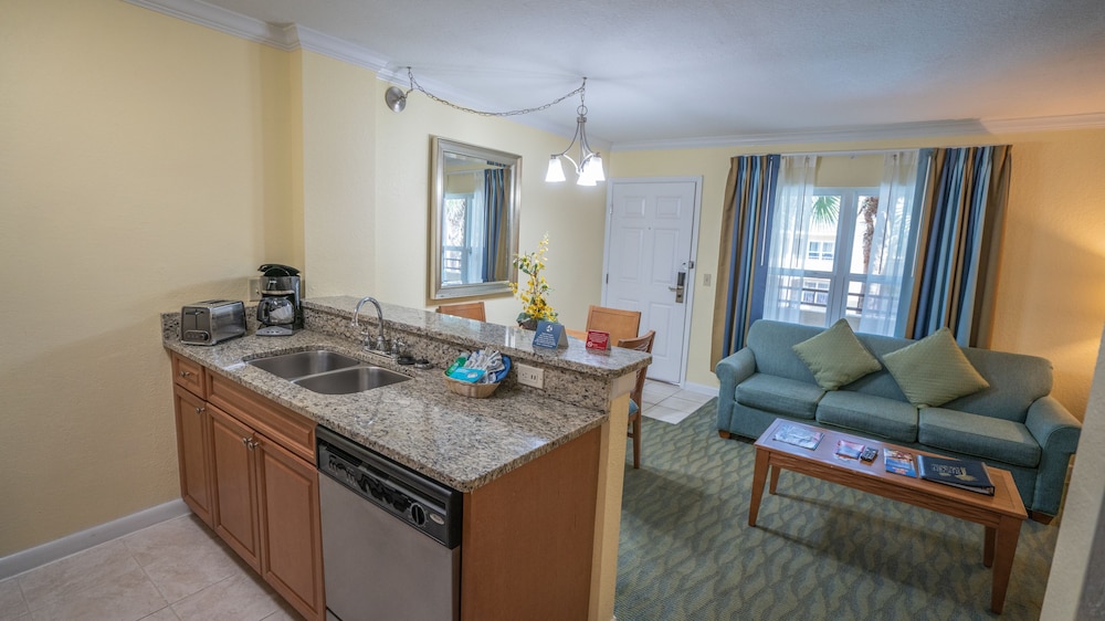 Blue Tree Resort at Lake Buena Vista - photo 20