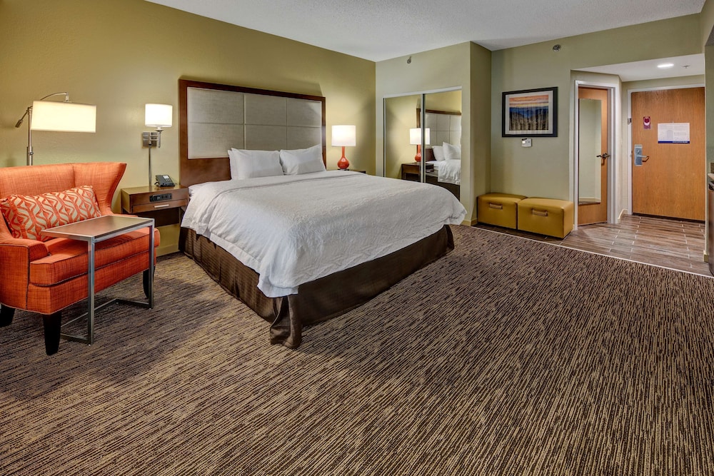 Hampton Inn by Hilton Concord Kannapolis - photo 12
