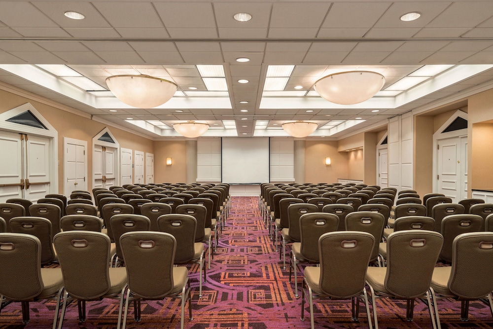Crowne Plaza Englewood by IHG - photo 33