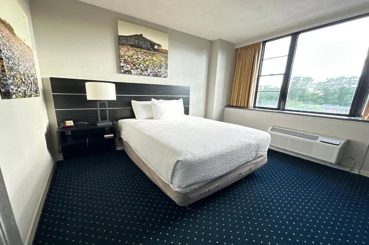 Inn at Lebanon - photo 17