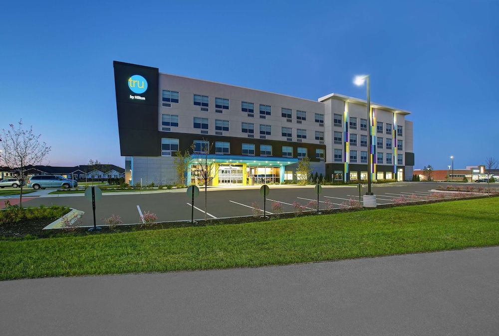 Tru by Hilton Stoughton WI — hotel in Stoughton