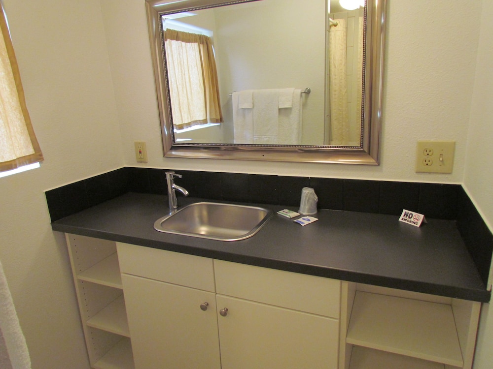 True North Motel - photo 31