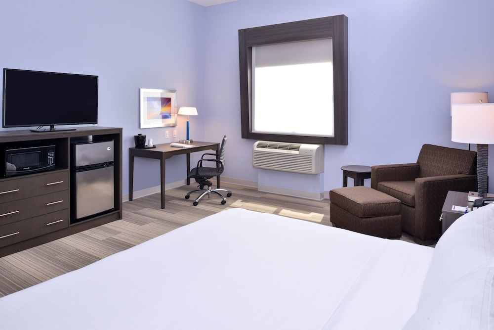 Holiday Inn Express & Suites Loma Linda San Bernardino S by IHG - photo 14
