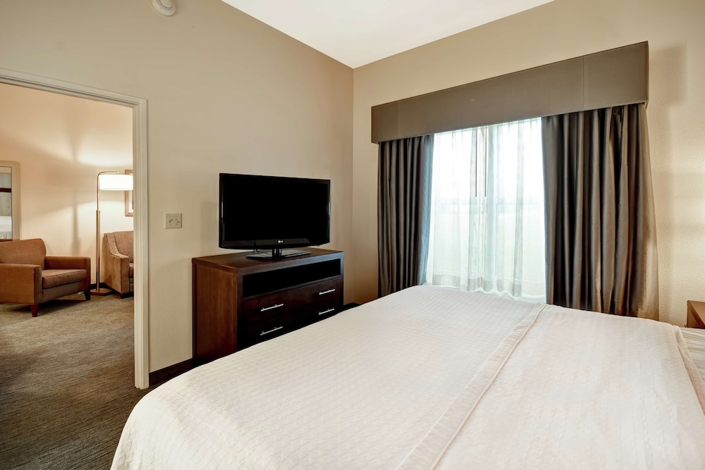 Homewood Suites by Hilton Cincinnati Milford - photo 20