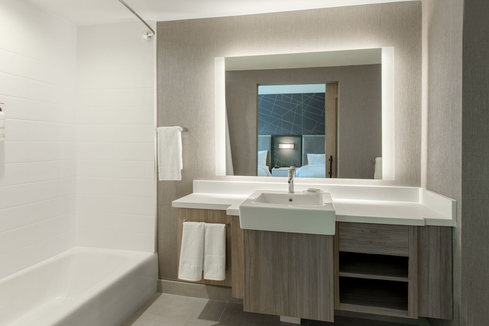 SpringHill Suites Chester - photo 20
