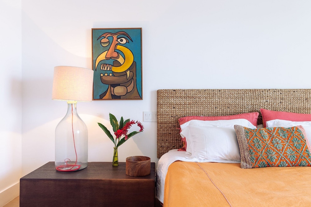 Angra Mombaça Mansão EspetacularBeiraMar in Angra Dos Reis, Brasil