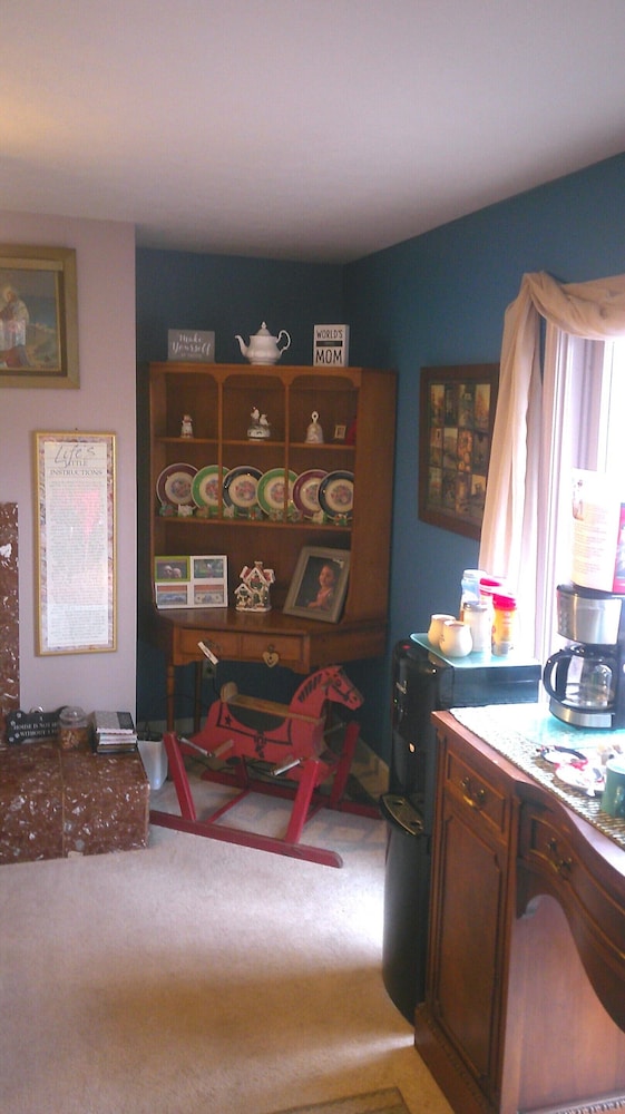 Lil Black Bear Inn - photo 125