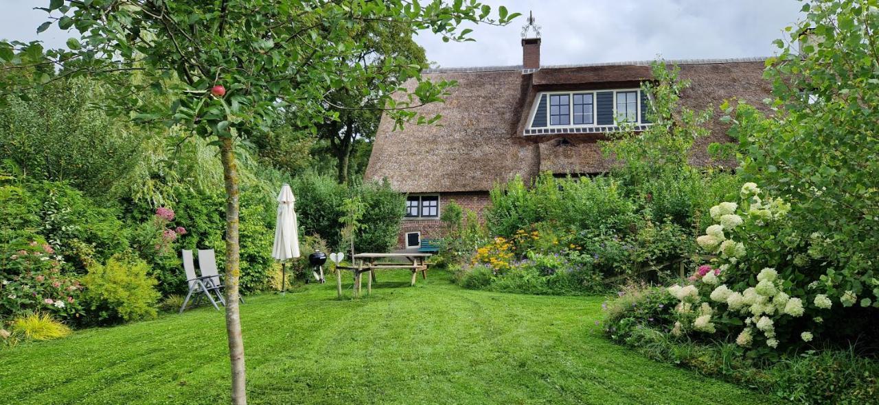 Magnificent Farmhouse in Central Holland 4a & 2c