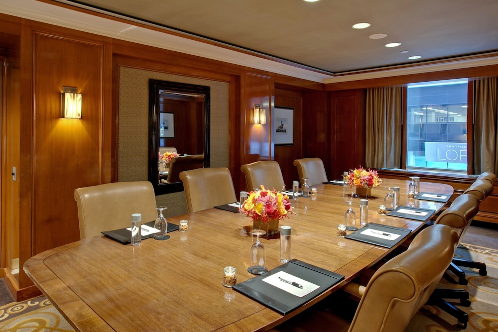 Omni Berkshire Place - photo 134