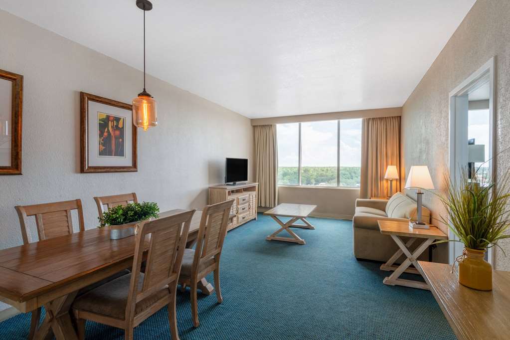 Ramada by Wyndham Kissimmee Gateway - photo 43