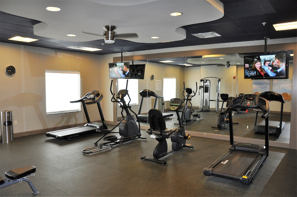 Holiday Inn Express & Suites Perry National Fairground Area #34 by IHG - photo 52