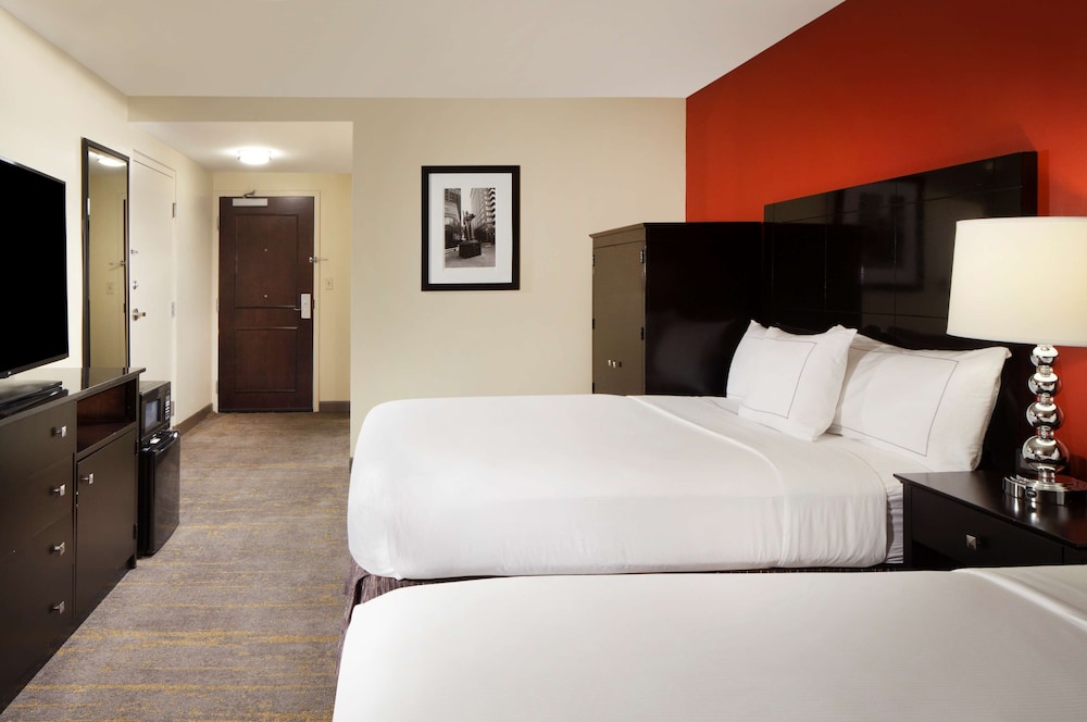 DoubleTree by Hilton El Paso Downtown - photo 18