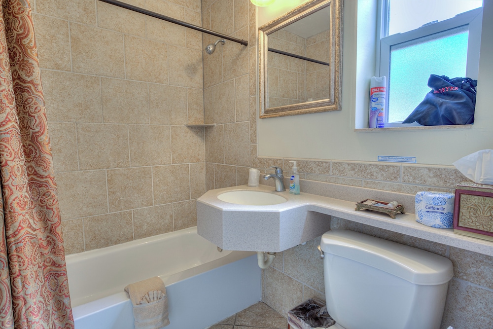 La Fiesta Ocean Inn And Suites - photo 52