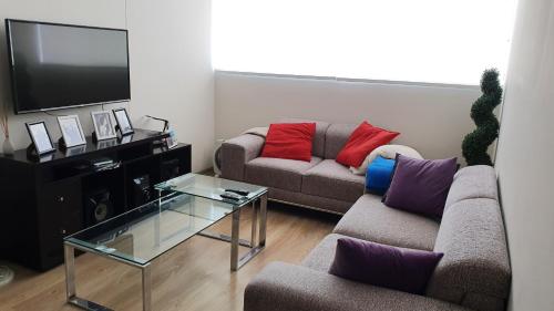 Hermoso departamento amoblado con piscina area parrillas — 4-Star Luxury Hotel in Lima, Peru