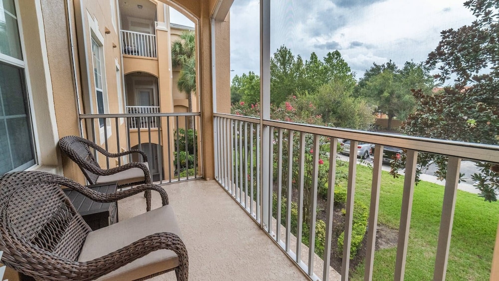 2821 Almaton Loop Unit 204 - photo 29