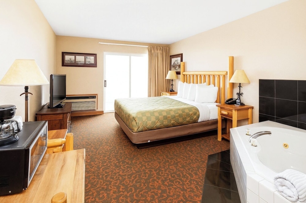 Bridge Vista Beach Hotel & Convention Center - photo 15