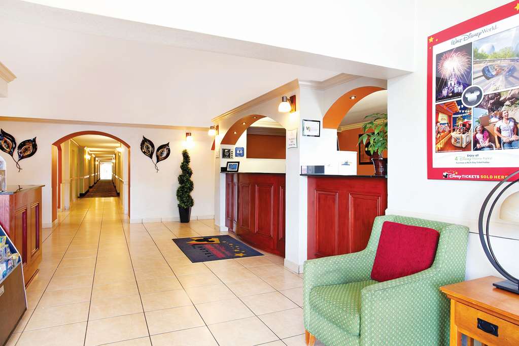 La Quinta Inn by Wyndham Orlando International Drive North - photo 16