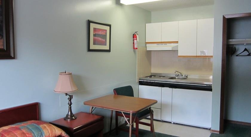 Aleeda Motel — Prince Rupert — photo 4