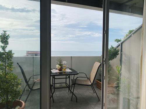Hello Apartment