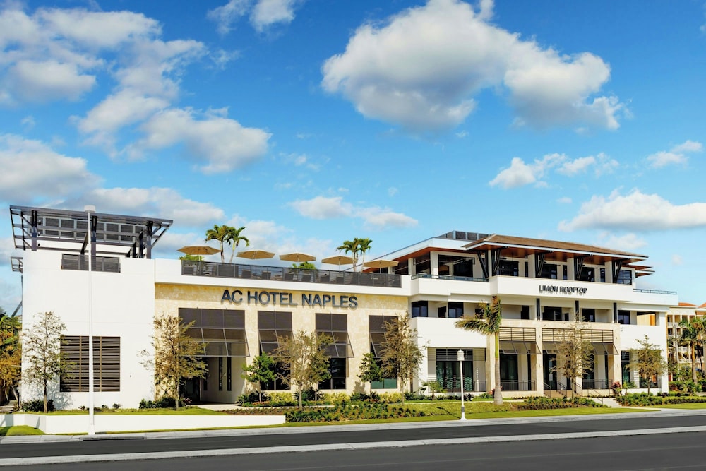 AC Hotel by Marriott Naples 5th Avenue in Naples, United States
