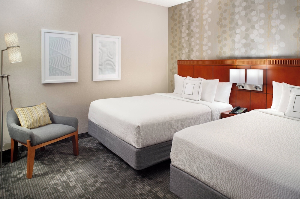 Courtyard by Marriott Atlanta Airport South Sullivan Road - photo 9