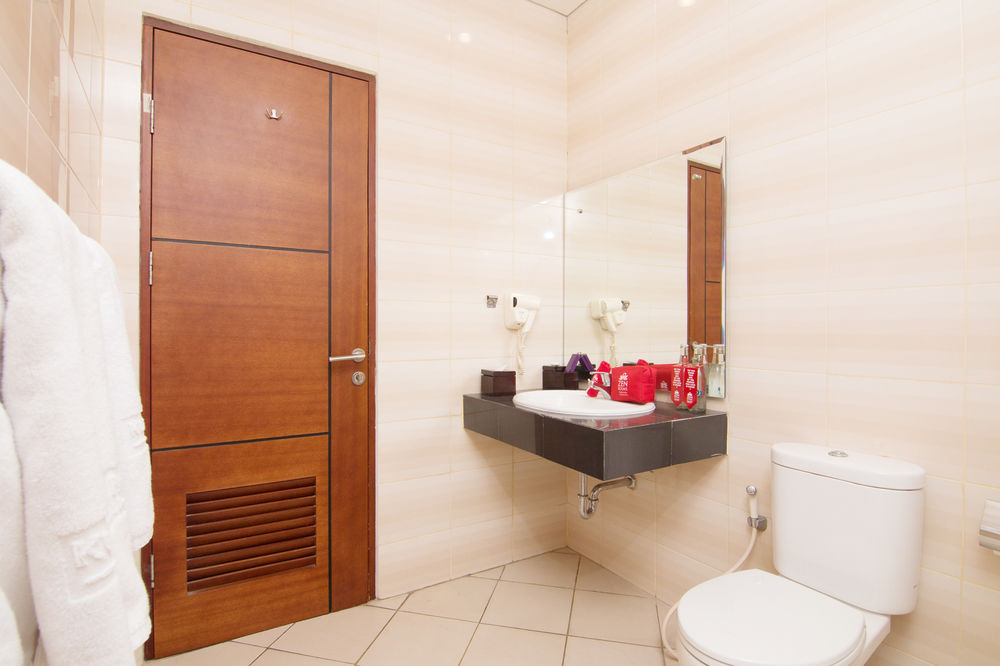 ZEN Rooms Kuta Sentral Parkir 1 in Kuta, Indonesia