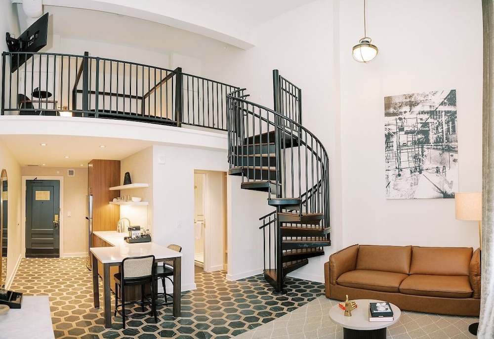 Hotel Covington Cincinnati Riverfront - photo 46