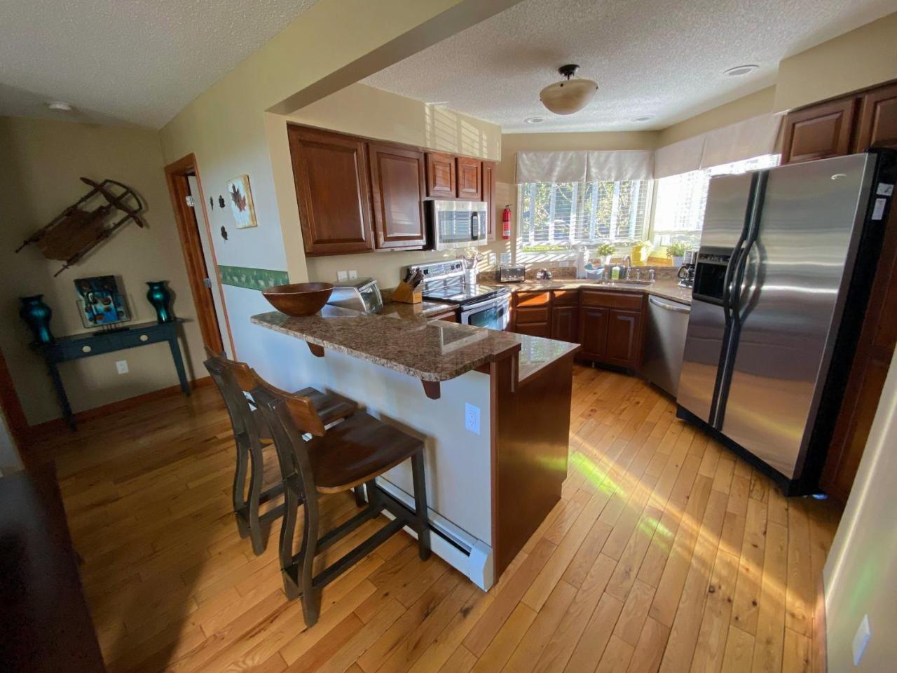 C1 Top Rated Ski In Ski Out Townhome Great views fireplaces fast wifi AC Short walk to slopes - photo 11