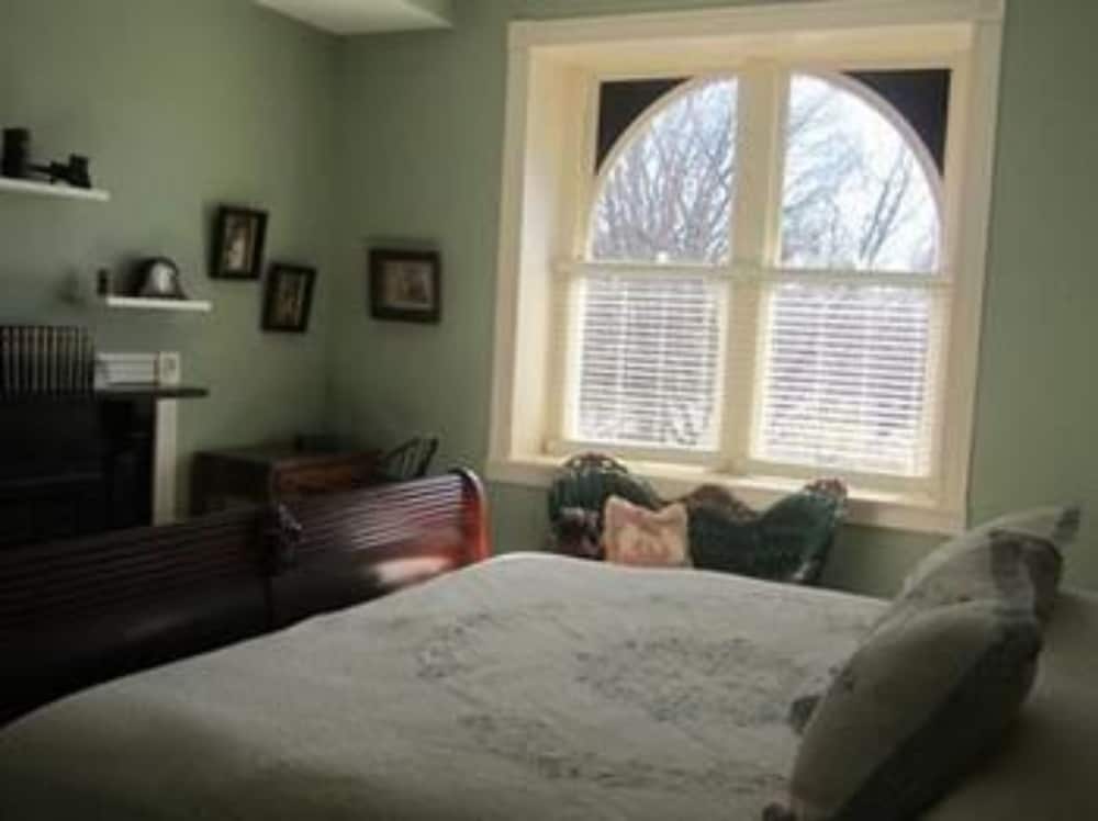 Benton Park Inn - photo 5