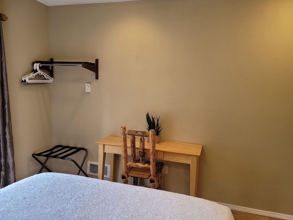 Riverfront Motel - photo 10
