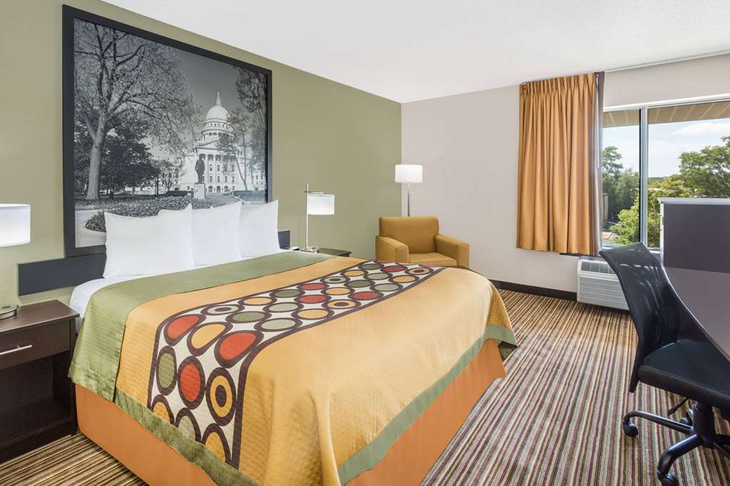 Super 8 by Wyndham Madison South - photo 19