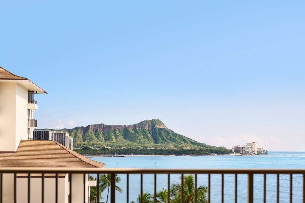 Outrigger Reef Waikiki Beach Resort - photo 91